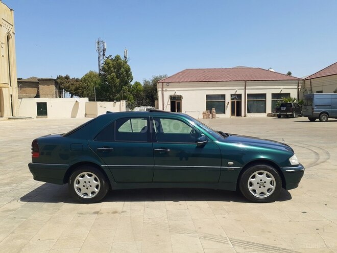 Mercedes C 220 1997, 355,500 km - 2.2 l - Bakı
