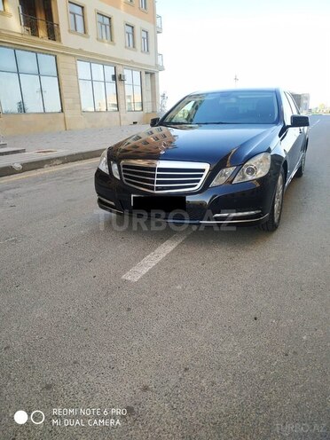 Mercedes E 220 2010, 170,000 km - 2.2 л - Bakı