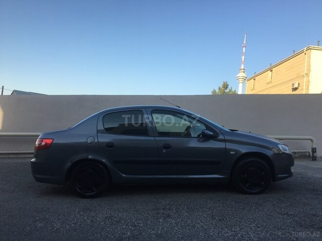Iran Khodro Runna 2014, 251,000 km - 1.6 l - Bakı