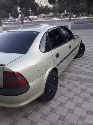 Opel Vectra 1996, 319,437 km - 2.0 l - Sumqayıt