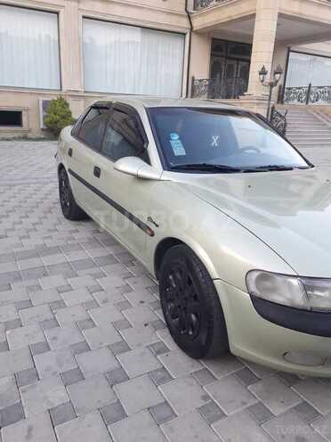 Opel Vectra 1996, 319,437 km - 2.0 l - Sumqayıt