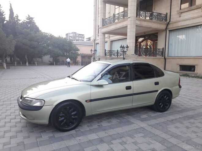 Opel Vectra 1996, 319,437 km - 2.0 l - Sumqayıt