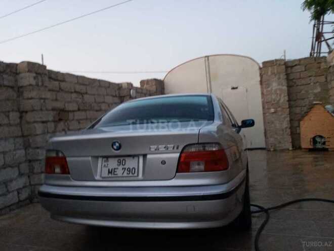 BMW 528 2000, 225,000 km - 2.8 l - Bakı
