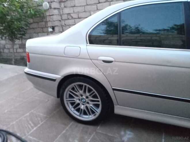 BMW 528 2000, 225,000 km - 2.8 l - Bakı