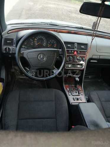 Mercedes C 200 1999, 235,992 km - 2.0 l - Balakən