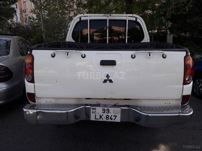 Mitsubishi L200 2008, 291,107 km - 2.5 l - Bakı
