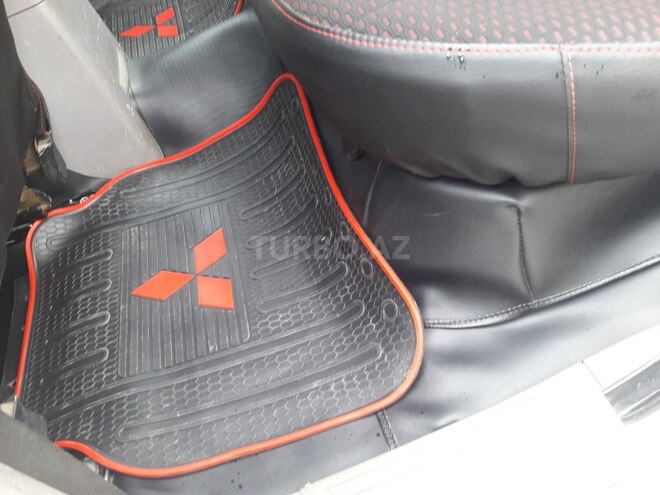 Mitsubishi L200 2008, 291,107 km - 2.5 l - Bakı