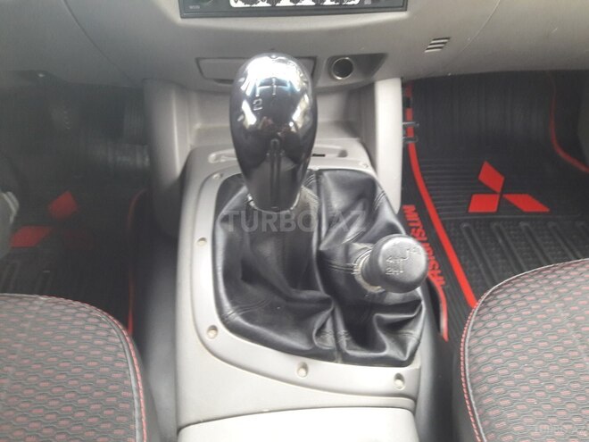 Mitsubishi L200 2008, 291,107 km - 2.5 l - Bakı