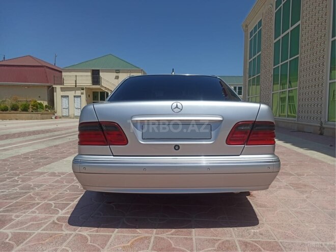 Mercedes E 270 2001, 510,000 km - 2.7 л - Bakı