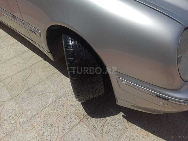 Mercedes E 270 2001, 510,000 km - 2.7 л - Bakı