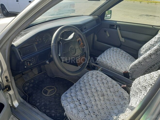 Mercedes 190 1993, 350,000 km - 2.0 л - Sumqayıt