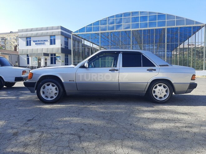 Mercedes 190 1993, 350,000 km - 2.0 л - Sumqayıt