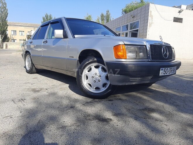Mercedes 190 1993, 350,000 km - 2.0 л - Sumqayıt