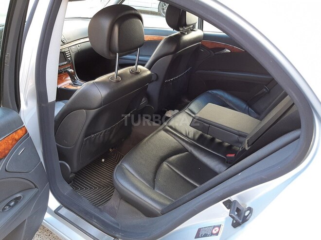 Mercedes E 350 2006, 258,756 km - 3.5 л - Xırdalan