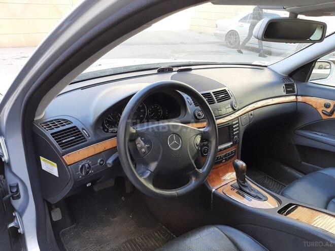 Mercedes E 350 2006, 258,756 km - 3.5 л - Xırdalan