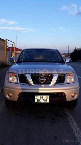 Nissan Navara 2011, 200,000 km - 2.5 л - Bakı