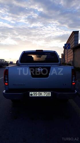 Nissan Navara 2011, 200,000 km - 2.5 л - Bakı
