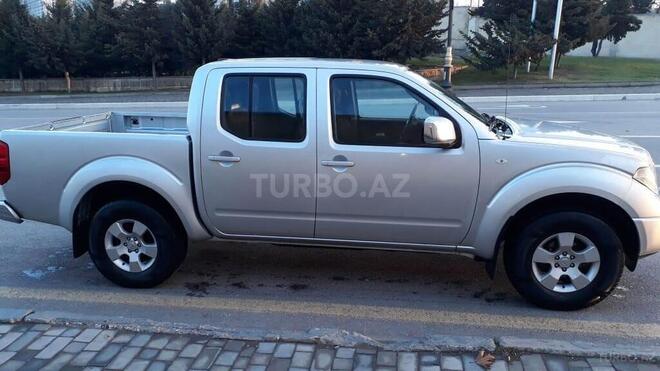 Nissan Navara 2011, 200,000 km - 2.5 л - Bakı