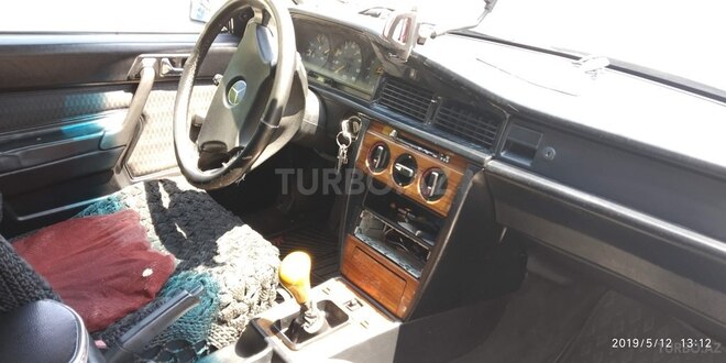 Mercedes 190 1991, 820,700 km - 2.0 l - İmişli