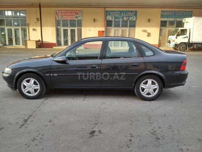 Opel Vectra 1997, 280,000 km - 2.0 l - Bakı