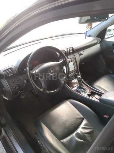 Mercedes C 240 2001, 255,000 km - 2.6 l - Bakı