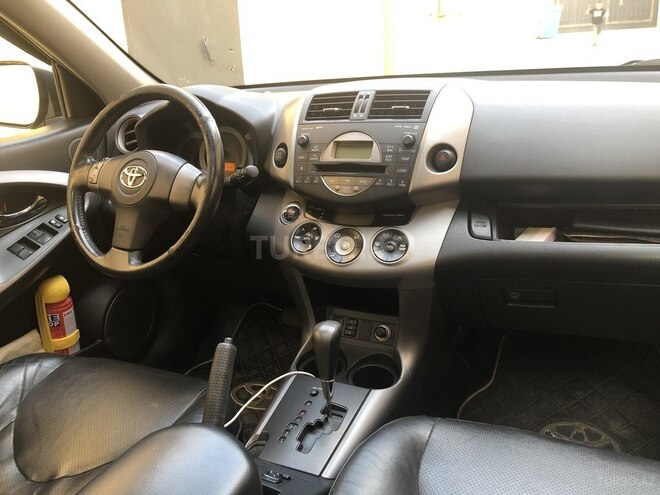 Toyota RAV4 2007, 93,000 km - 2.0 l - Bakı