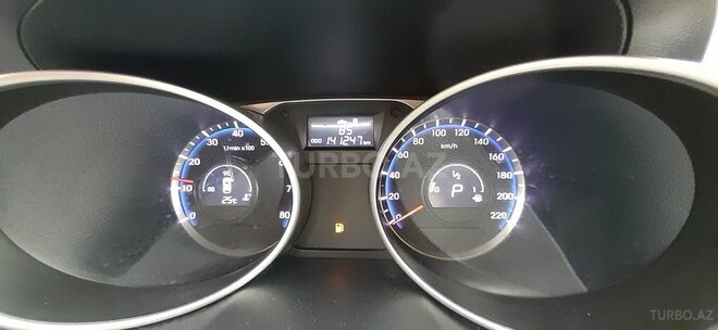 Hyundai ix35 2013, 141,132 km - 2.0 л - Bakı