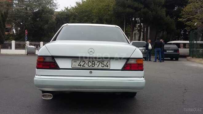 Mercedes E 200 1991, 84,000 km - 2.0 л - Bakı