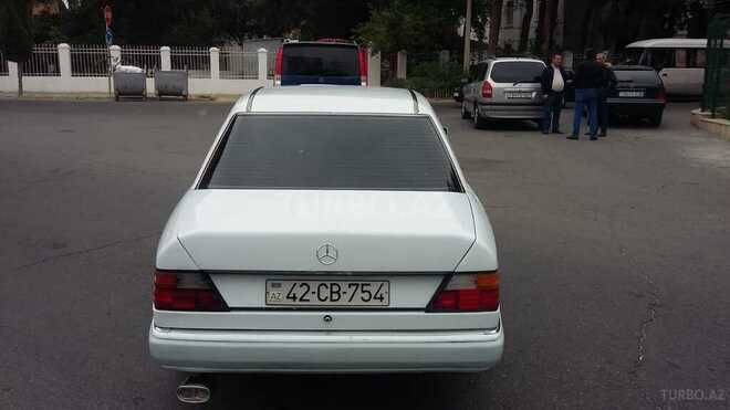 Mercedes E 200 1991, 84,000 km - 2.0 л - Bakı