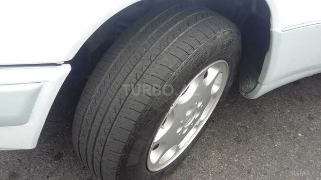 Mercedes E 200 1991, 84,000 km - 2.0 л - Bakı