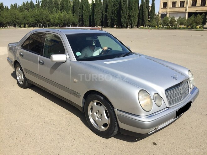 Mercedes E 240 1997, 323,090 km - 2.4 l - Gəncə