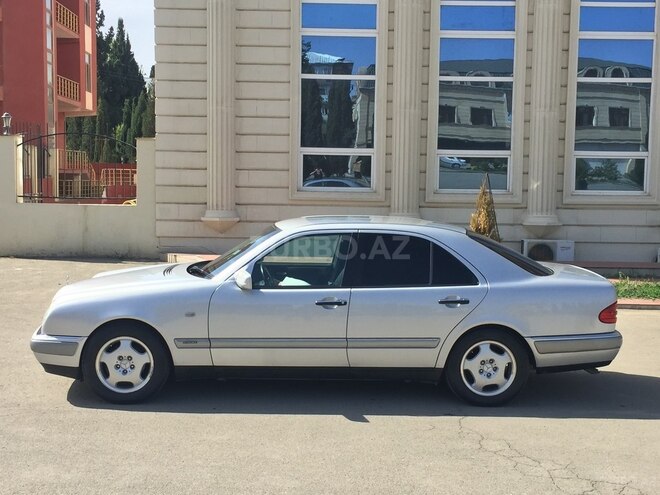 Mercedes E 240 1997, 323,090 km - 2.4 l - Gəncə