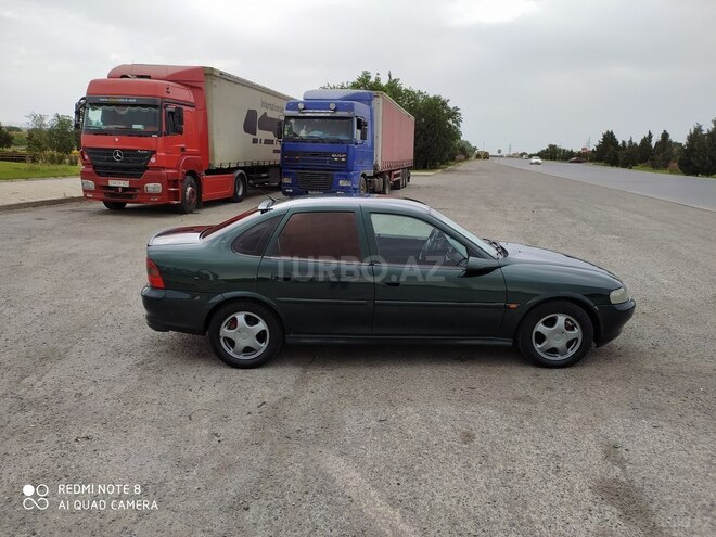 Opel Vectra 1998, 245,128 km - 1.6 л - Sumqayıt