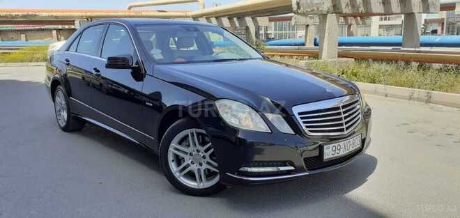 Mercedes E 250 2010, 167,777 km - 1.8 л - Bakı