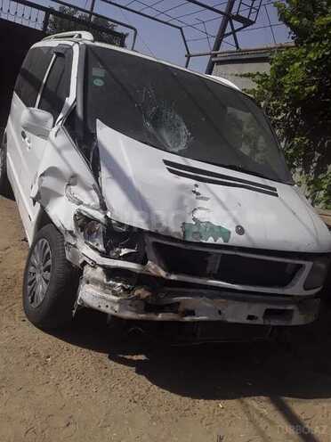 Mercedes Vito 2000, 256,000 km - 2.2 l - Bakı