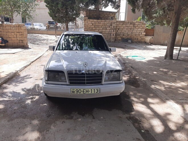 Mercedes E 220 1994, 400,000 km - 2.2 л - Sumqayıt