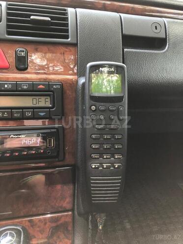 Mercedes E 280 1998, 269,700 km - 2.8 l - Bakı