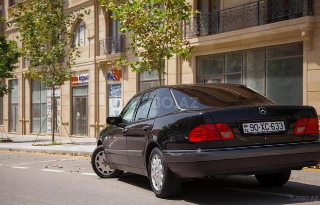 Mercedes E 280 1998, 269,700 km - 2.8 l - Bakı