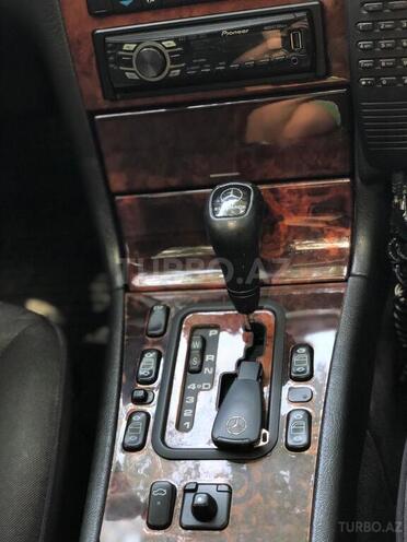 Mercedes E 280 1998, 269,700 km - 2.8 l - Bakı