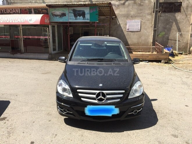 Mercedes B 180 2010, 68,000 km - 1.8 l - Bakı