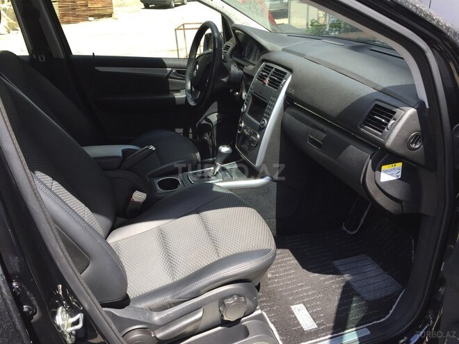 Mercedes B 180 2010, 68,000 km - 1.8 l - Bakı