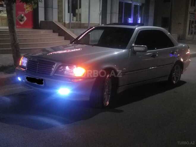 Mercedes C 180 1997, 301,860 km - 1.8 л - Gəncə