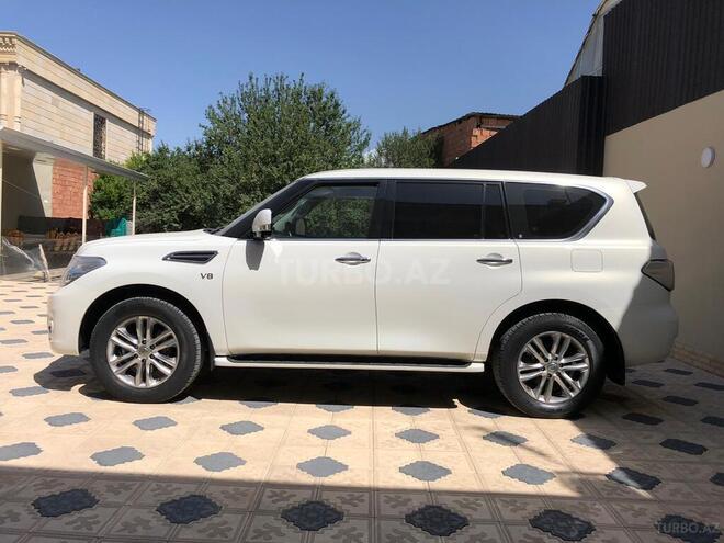 Nissan Patrol 2013, 59,000 km - 5.6 l - Gəncə