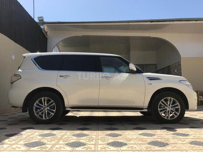 Nissan Patrol 2013, 59,000 km - 5.6 l - Gəncə