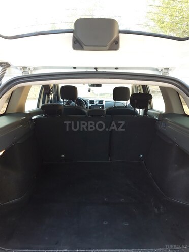 Renault Logan 2014, 185,000 km - 1.6 l - Bakı