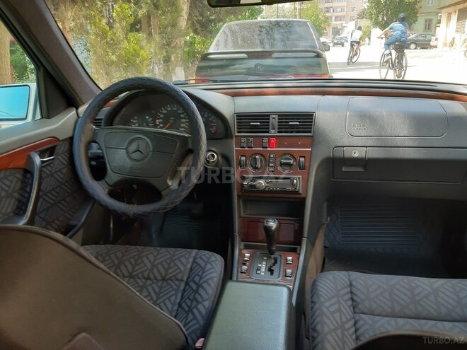 Mercedes C 220 1995, 408,000 km - 2.2 l - Xırdalan