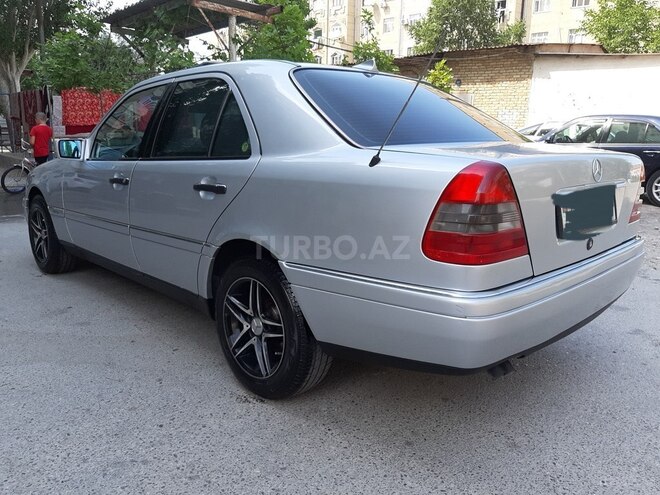 Mercedes C 220 1995, 408,000 km - 2.2 l - Xırdalan