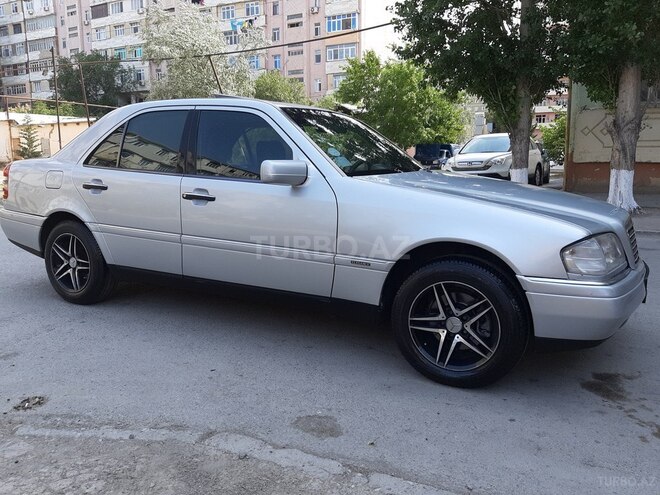 Mercedes C 220 1995, 408,000 km - 2.2 l - Xırdalan