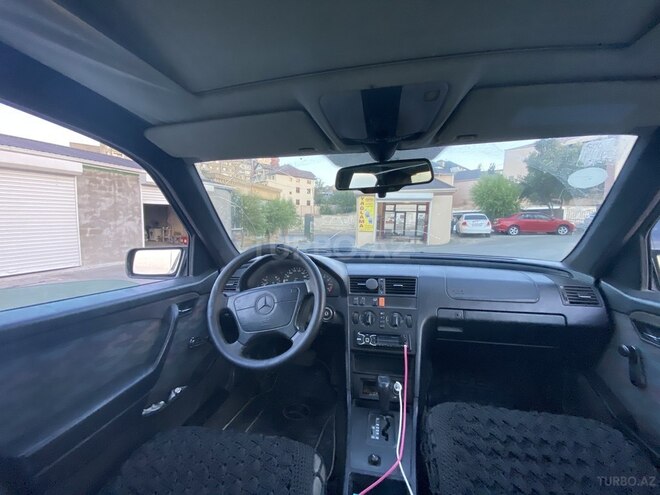 Mercedes C 220 1995, 530,000 km - 2.2 l - Bakı