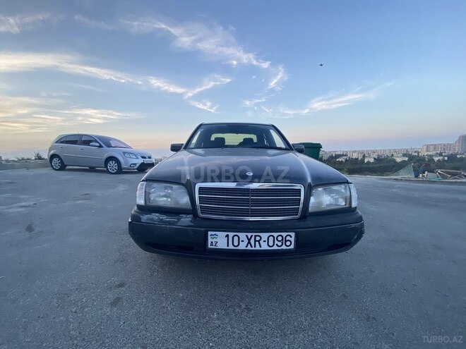 Mercedes C 220 1995, 530,000 km - 2.2 l - Bakı